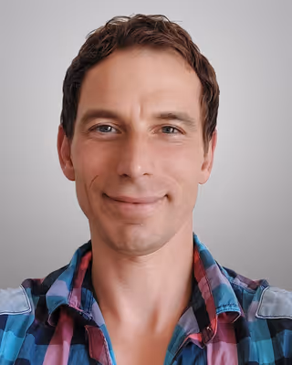 Tomasz Sledz, UX/UI designer